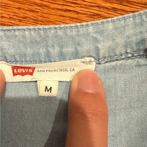 LEVI’S BETTINA DRESS CLOUD 9- women’s medium - Picture 4 of 4